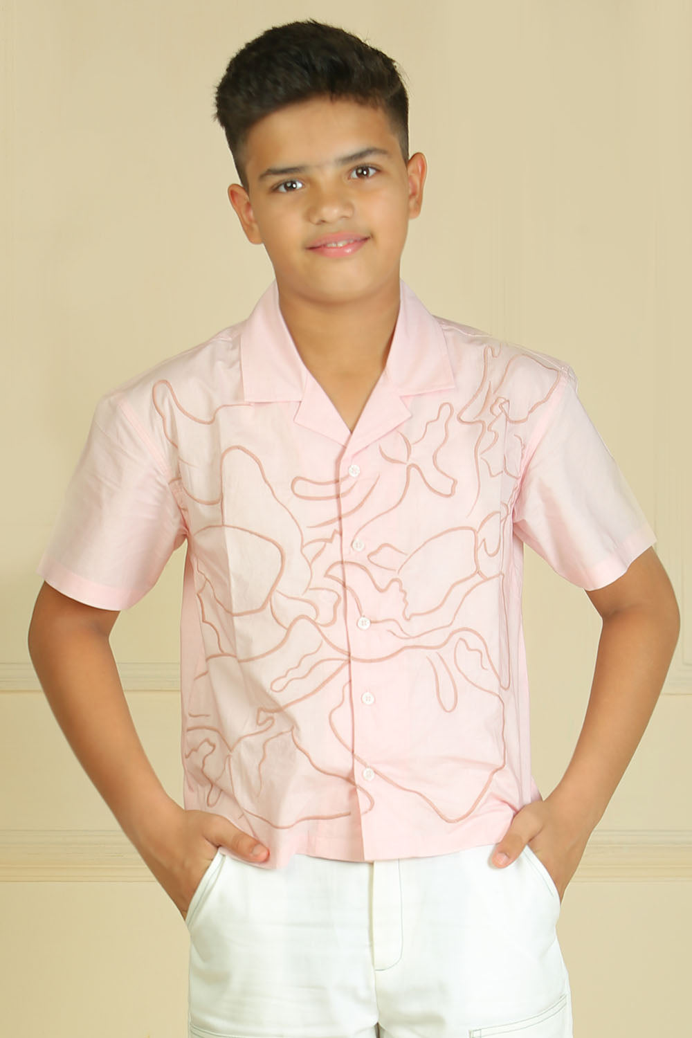 Floral spread shirt